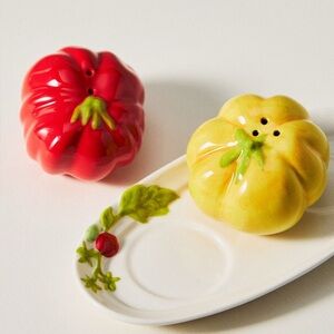 Anthropologie Rina Stoneware Salt & Pepper Shakers With Tray Red Yellow Tomatoes